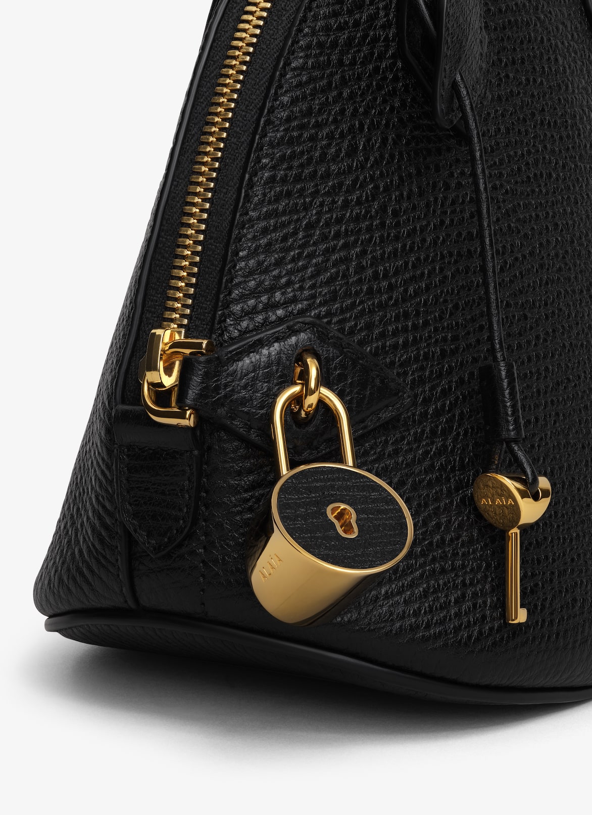 DOME 25 BAG IN CALFSKIN ALAÏA BLACK DOME 25 BAG IN CALFSKIN